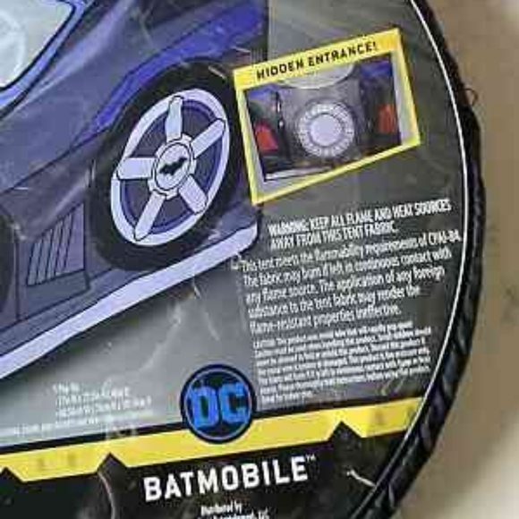 DC Comics Batmobile Pop up Tent Soft 3d Design Toy Batman Hideaway - Picture 6 of 15